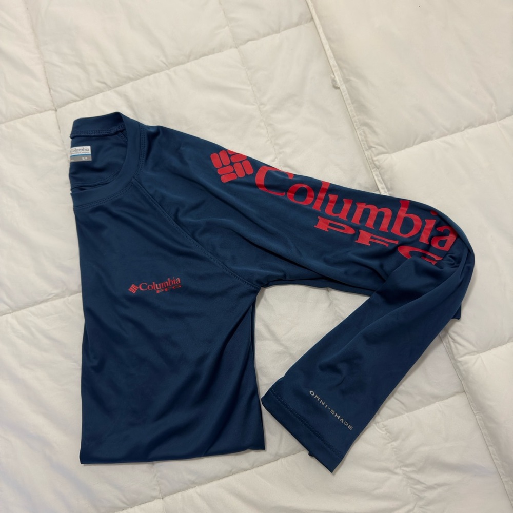 Columbia Deep Blue Performance Shirt